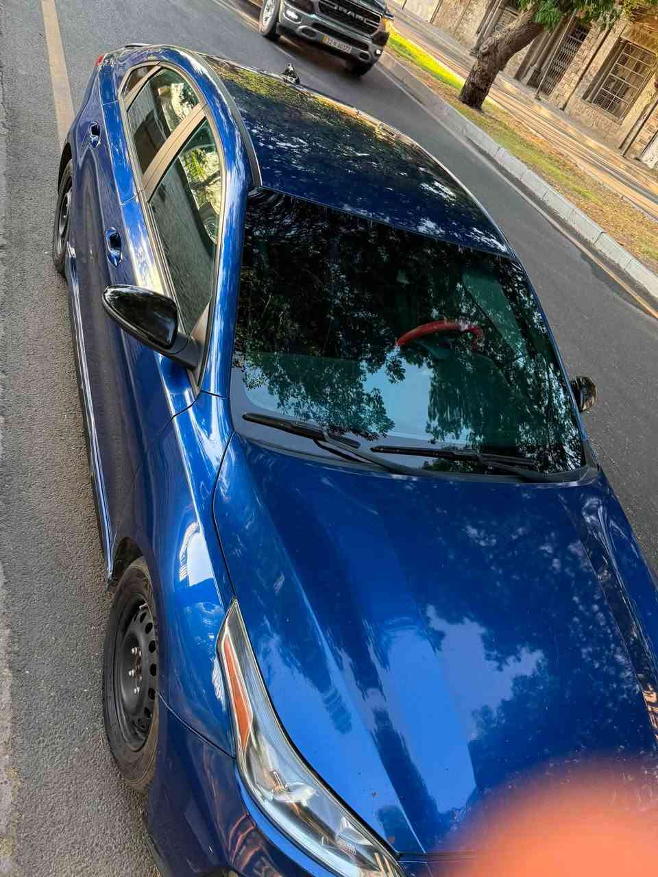 كيا فورتي موديل 2021 GTلاين وارد امريكي حادثها جاملغ وبنيد ايرباك دركه طاك فقط الباقي سليم وسونار مرفق وي الصور

السعر 120$

رقم شمالي
مكان السياره بغداد باب الشيخ 
واتساب ***********
