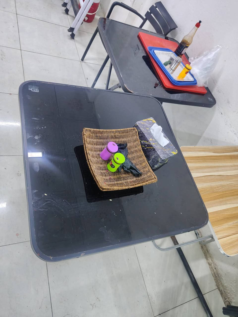 السلام عليكم غراض محل للبيع كل شي بسعره للاستفار الاتصال على الرقم *********** او مراسلة الصفحة
