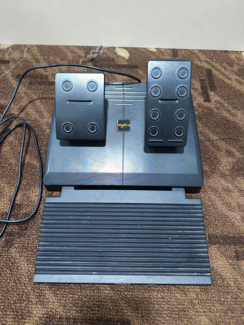 السلام عليكم
للبيع دركسون من شركة(PXN) مع كامل ملحقاته مع كير
يشتغل على(PS3, PS4, XBOX, PC, SWITCH)
الجهاز الله شاهد عليه نضيف كلش نضافه (99٪) ومامستعمل شي بصيط جداً
السعر(75)وبي مجال
مكان بغداد الشعب يوجد توصيل للمناطق القريبه
للستفسار(***********)
