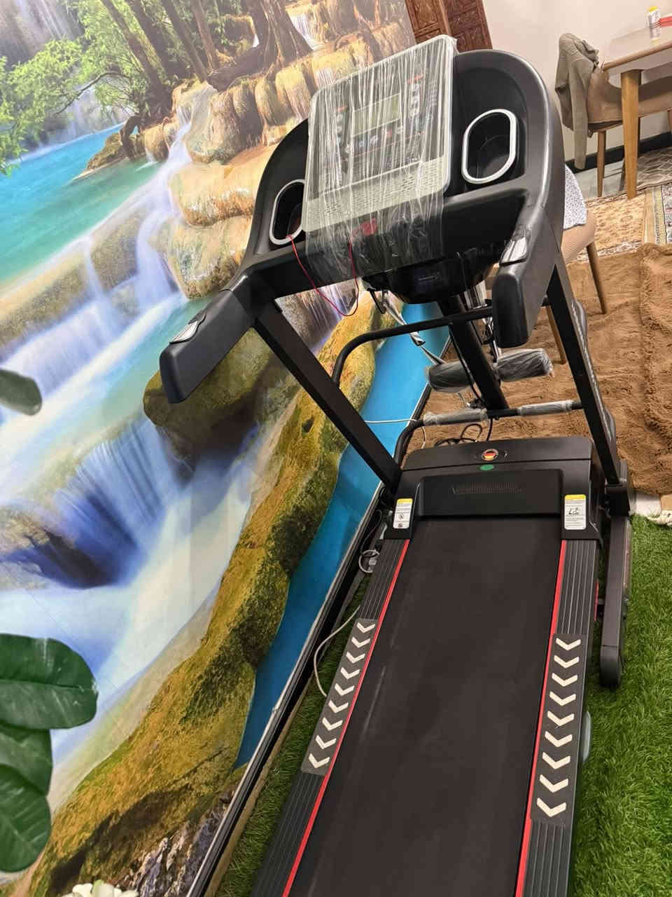 ‏ملاحظة مشتري قبل أسبوعين بعده بلجيس جهاز جري جبلي يتحمل وزن ١٥٠ بي رجاج ظهر تمارين مال خصر وبي موسيقى وبلوتوث اثناء الجري يعني جهاز كامل مواصفات العنوان مجمع بوابة العراق الي يريدة يراسل عالخاص أو يتصل على هذا الرقم *********** بي واتساب
