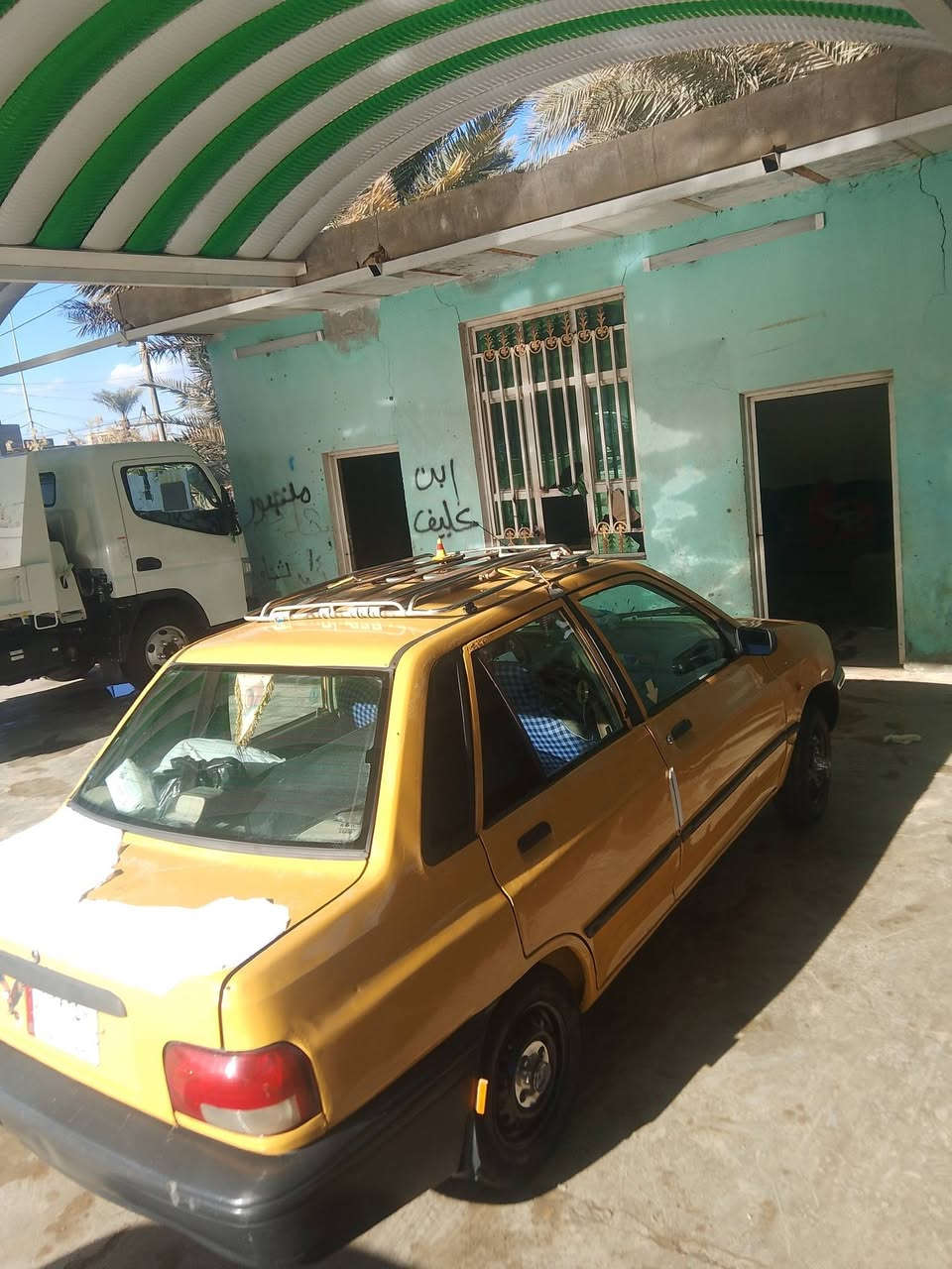 للبيع سياره حلوه موديل 12 سنويه صارله سبوعين من صقطت رقم ***********
