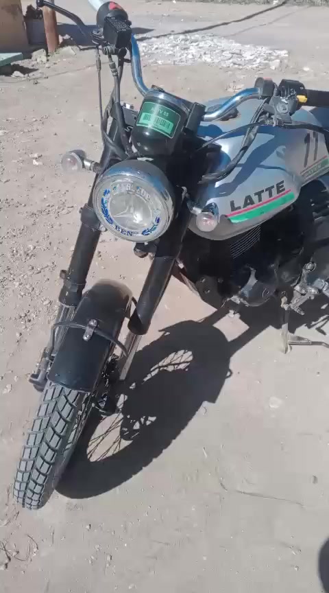 دراجه لايتي موديل 20 اوراق أصولي نضيفه كلش شوفت عينكم السعر 850 أو بيه مجال الشراي يتصل ***********
