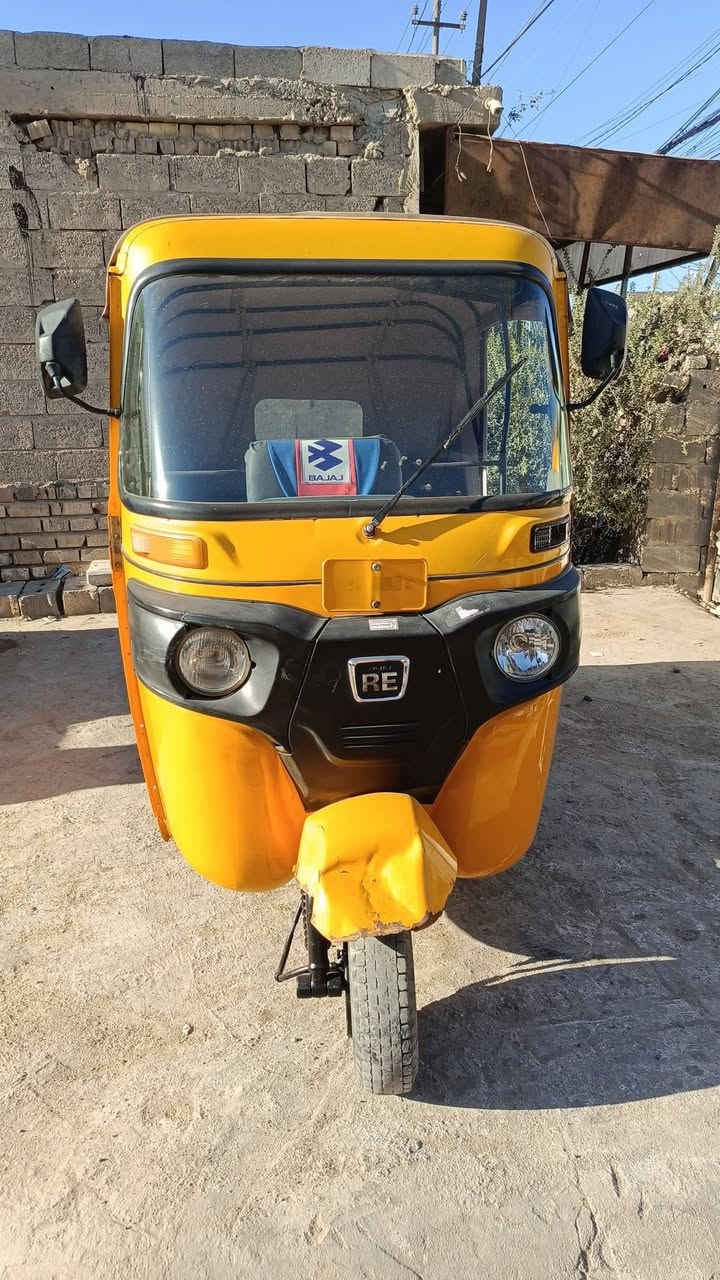 سلام عليكم تكتك للبيع 21 مصبوغه عام لجماليه بس اتصال فقط لحد يراسل بسمي ***********
