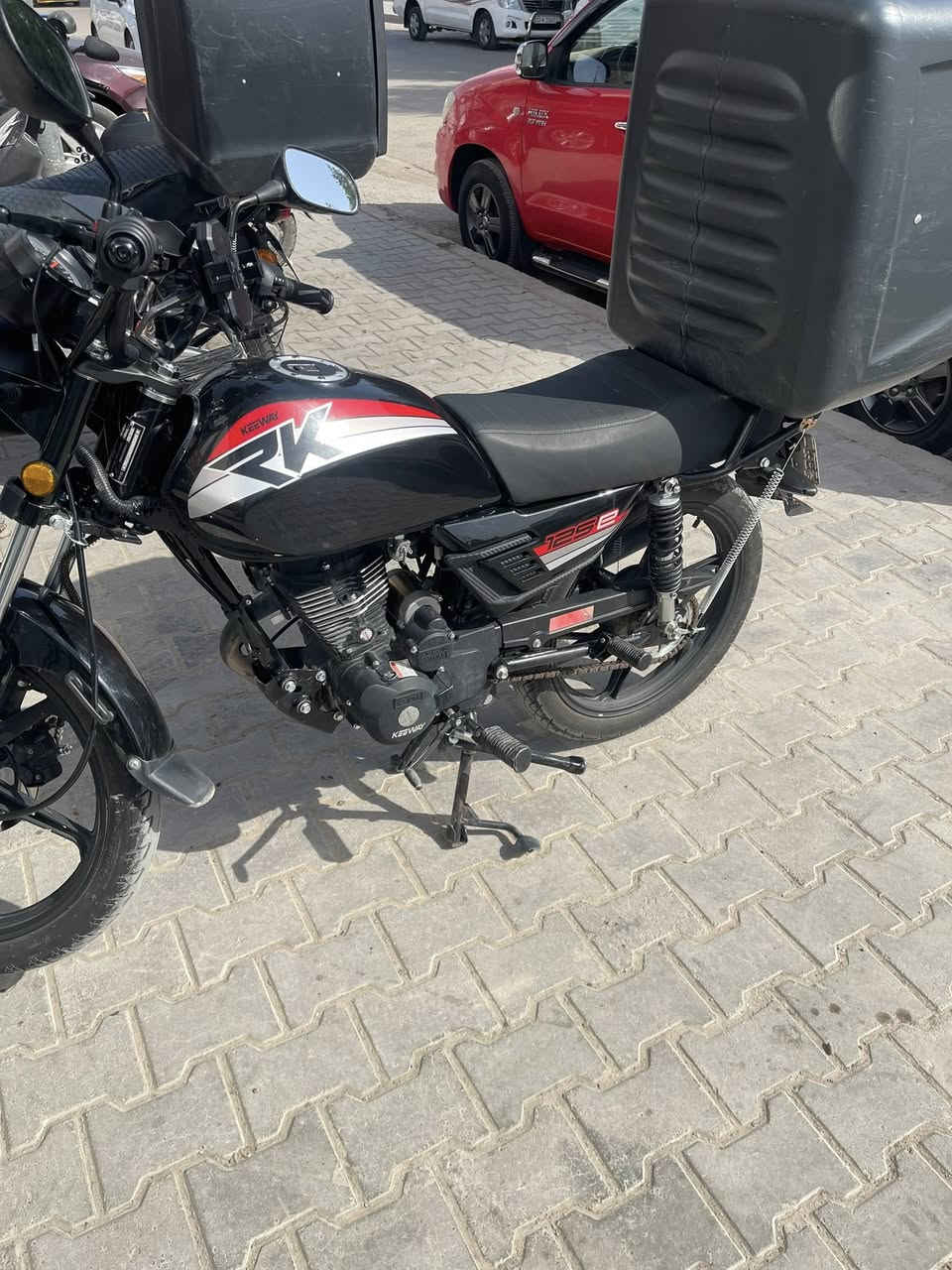 شباب دراجه اركي بعده بل ضمان شكد ما اكول نصيفه وبعد اضلمه تجي وتشوف لوحه وسنيوه مشايه5000 وما عده اتساهل ويا وكلنه ع باب الله رايده مليون900او مراوس حسب لقناعه


**إذا كنت صاحب هذا الإعلان وتريد حذفه لأي سبب، رجاءا أرسل رسالة إلى الدعم الفني**