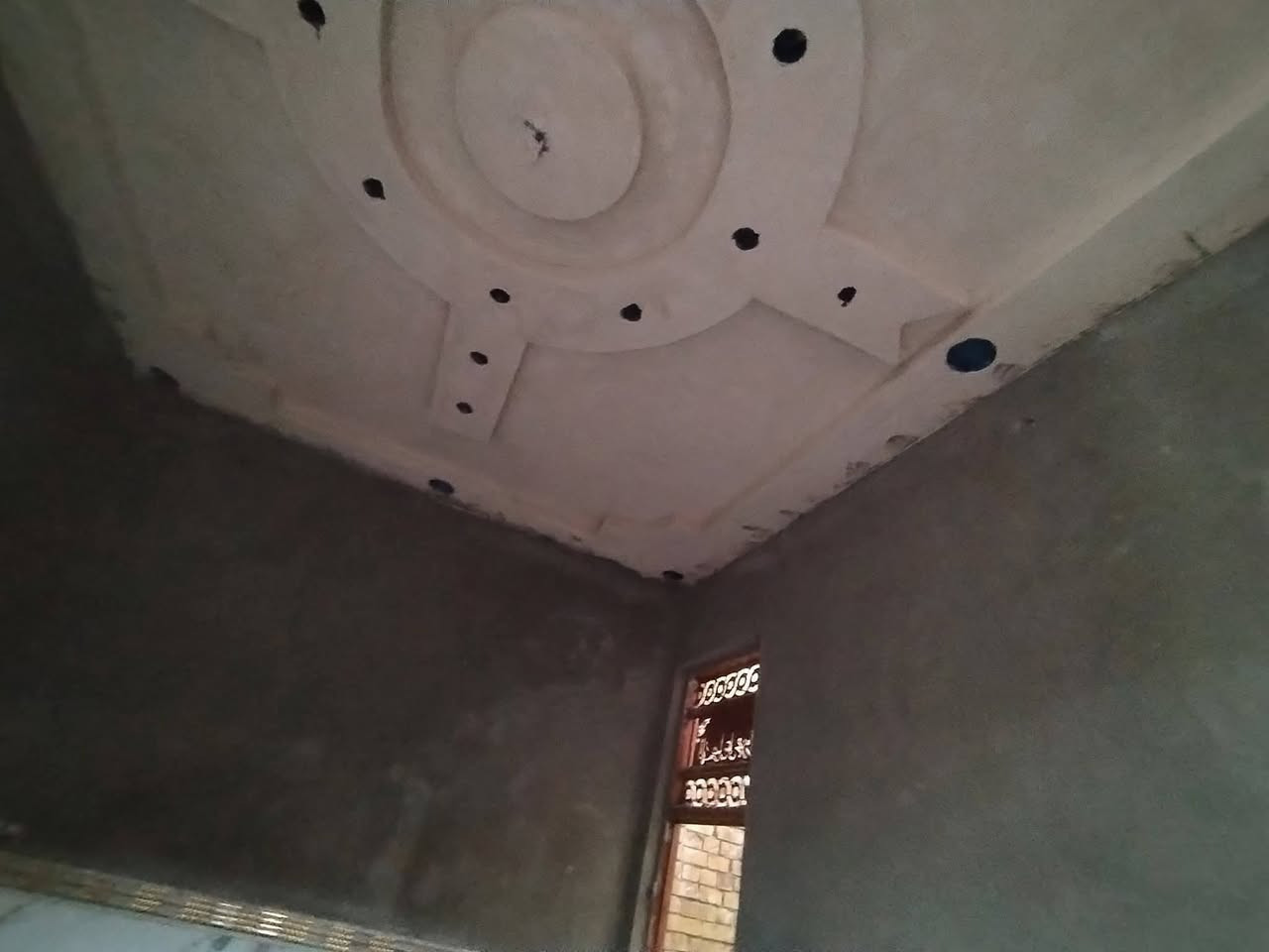 خلفه لبخ ومخمر ***********
