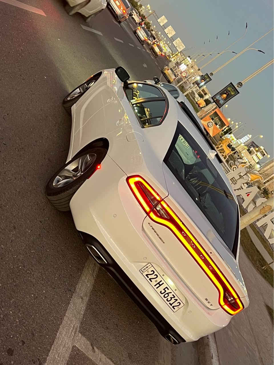 سلام عليكم 
بس ليدور جديد ومكفول 
جارجر 2018 sxt بلاص فول مواصفات معروف مواصفات لبلاص حتا نقطه عمياء كفاله عامه كلش حتا دعاميات ماشيه  57 الف اربيل بسم شركه تريد تحويل تريد وكاله حاضر سياره كفاله عاامه كلش العنوان البصره المعقل سعر 268 📞*********** البصرة, العراق
