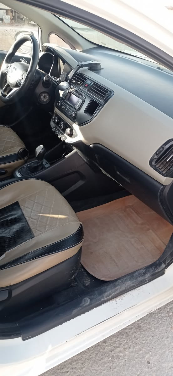 ريو موديل 14ذي قار رقم دولي بسمي
خليجي مكينه 1600
السعر 88وبيه مجال 
العنوان ذي قار الرفاعي ***********
