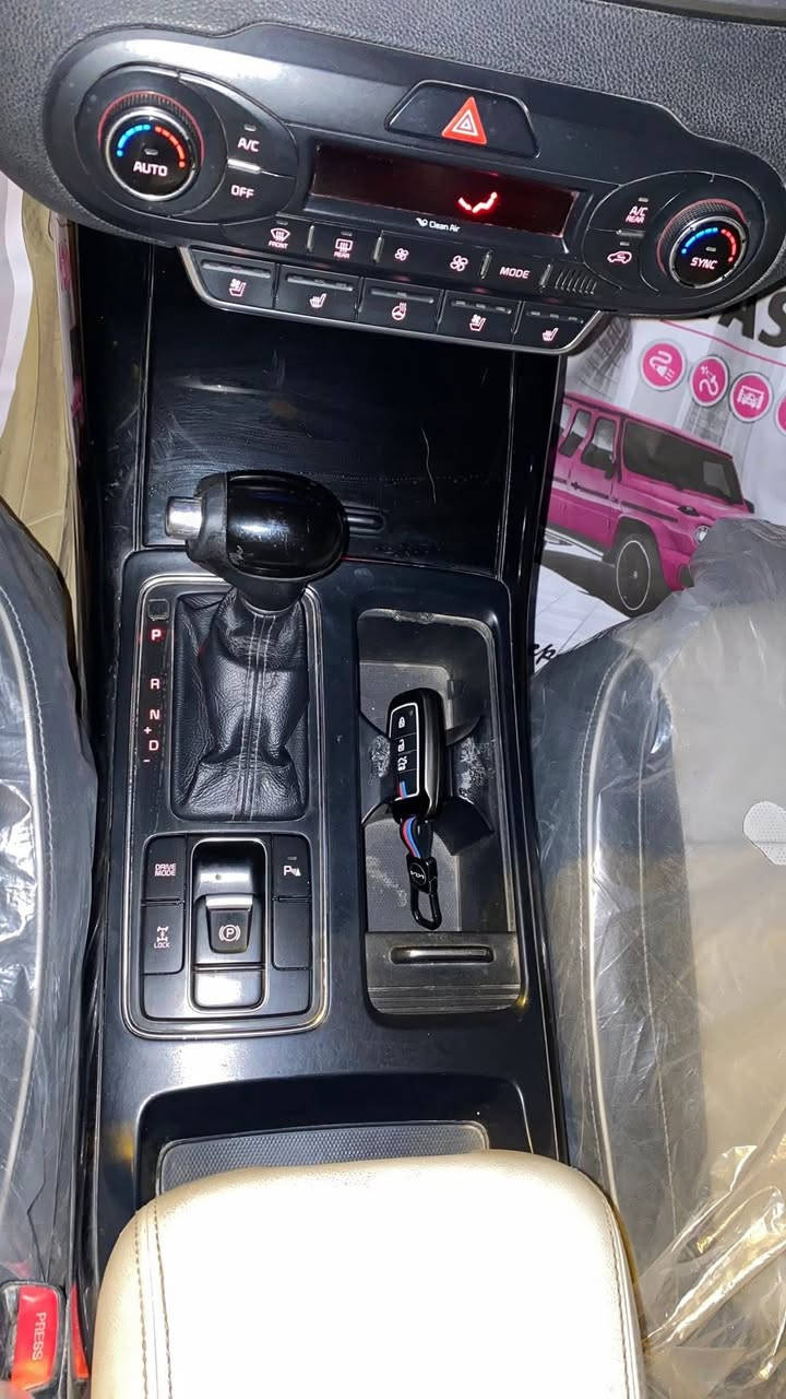 سورنتو خليجي مديل2015 الشكل جديد ٢٠١٦فول مواصفات واحد على واحد  محرك ٢٥٠٠  / ٤ سلندر   تحمل كل المواصفات  رقم أربيل فقط بنيد مصبوغ  وبيه شخوط بجيهة  اليمنه  اثر دحجه بسيطة  ودحجة خفيفه بل الصندوق إصبعين ومصلحه والبنراما ماتفتح بيه خلل بسيط يتصلح السياره جاهزه العنوان نجف كوفه خلف مسلم ابن عقيل  ع اتصال عل الرقم   *********** او واتساب  السعر 185ورقه $وبيه مجال  بسيط
