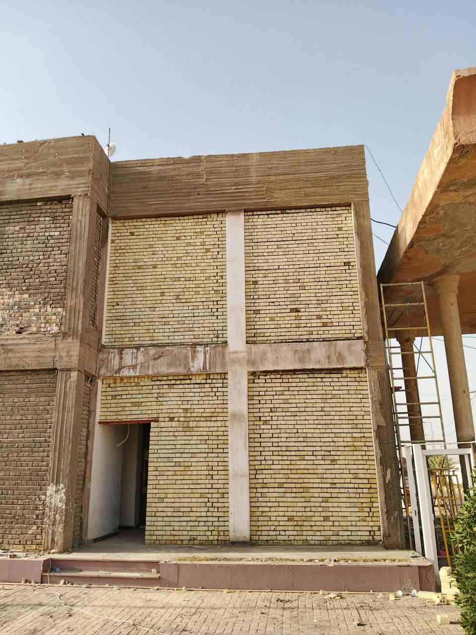 سلام عليكم خلفة بناء شغل درجة أولئ وزن ليزر اسعار مناسبة. ***********
