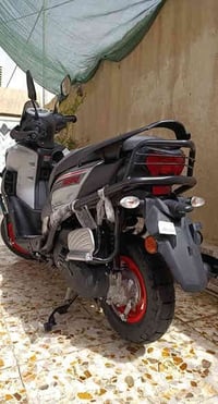 Zr 2024   السعر 2400   المسافة المقطوعة 1300 حقيقي  بنزين محسن  كفاله ...