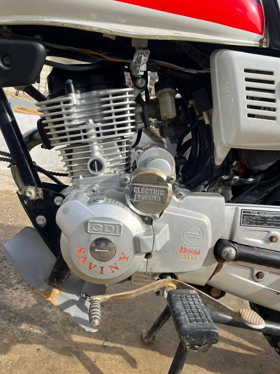 السلام عليكم موطور للبيع سيفان 20 السعر 550 بي مجال قليل نشاطة فول نضافة فول ***********
