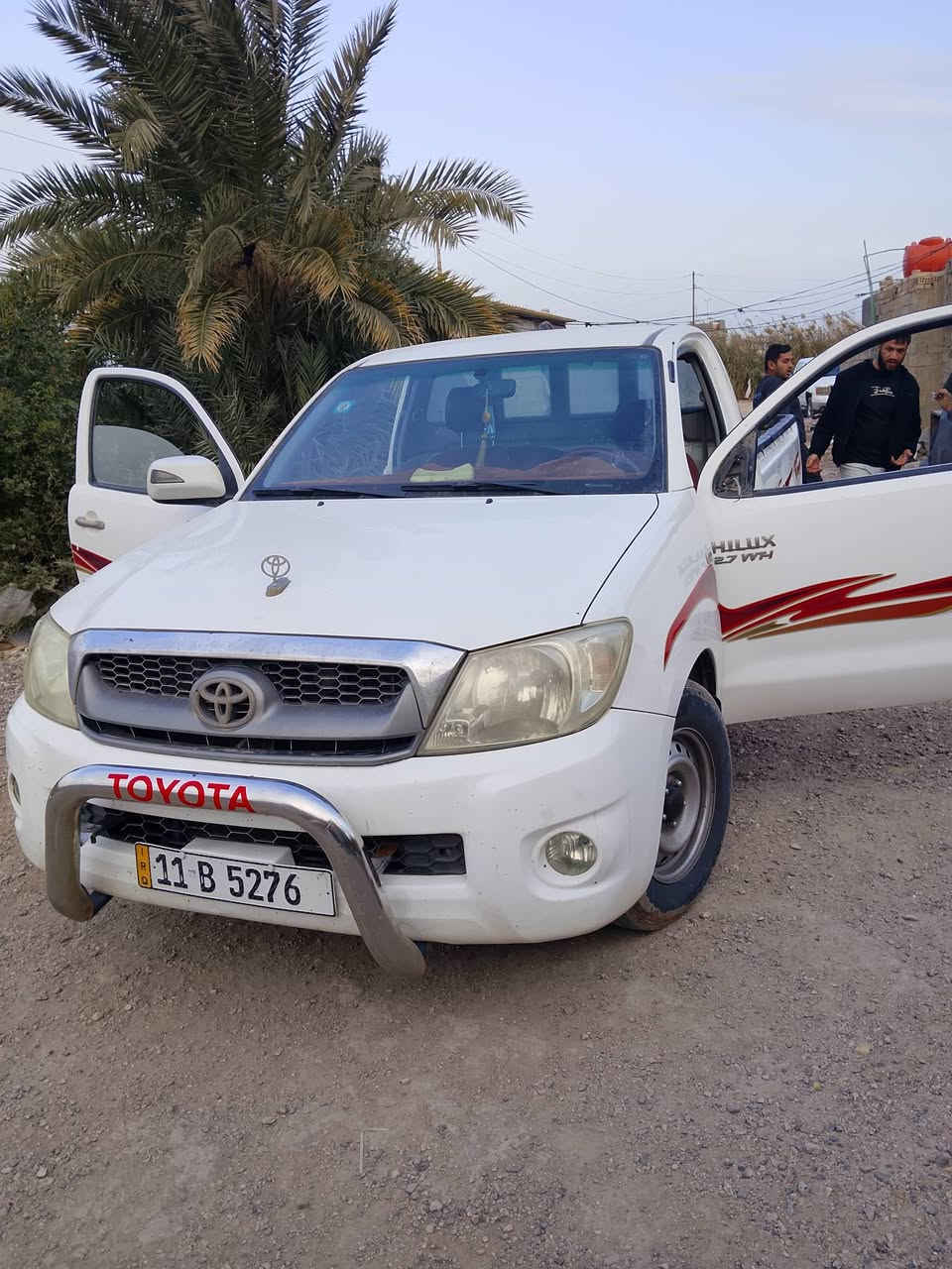 فلانزه للبيع كما موضح في الصورة اني مكلف في نشر للشراي الاتصال على رقم ***********
