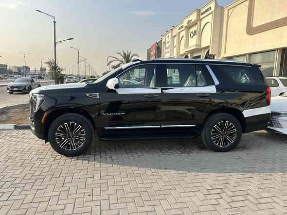 ام سي الفيشن 2025 زيرو رقم بغداد مكان السيارة بصره سعر 660 رقم هاتف ***********
