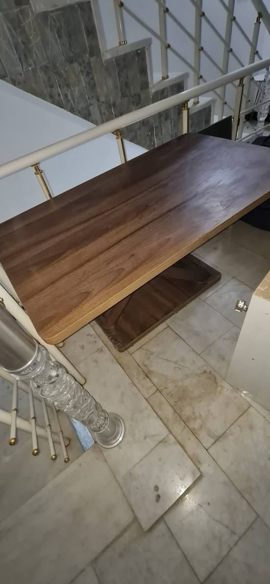 طاوله خشب ثكيل ام ٦ نفرات للبيع
السعر ٨٠ الف بدون كراسي


**إذا كنت صاحب هذا الإعلان وتريد حذفه لأي سبب، رجاءا أرسل رسالة إلى الدعم الفني**