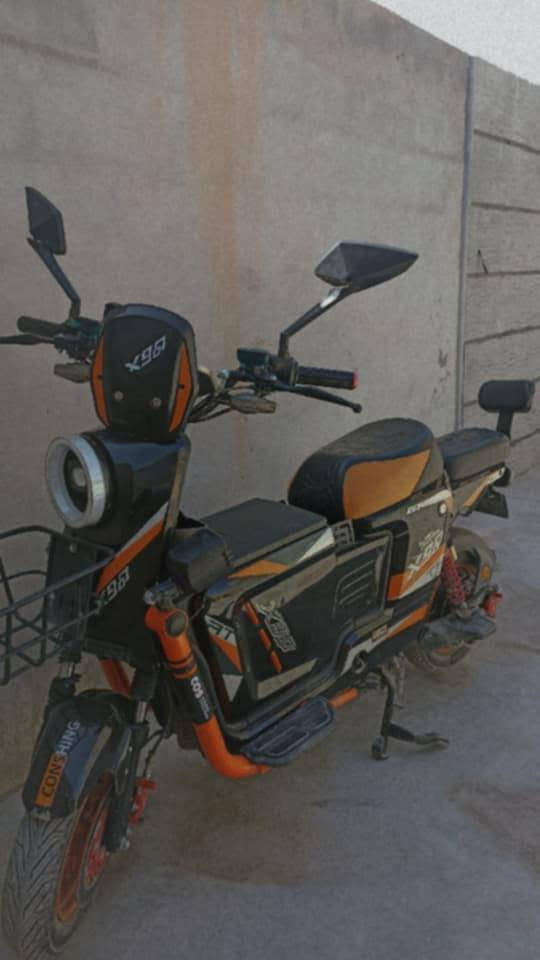 دراجه شحن x900 موديل 2026  فول 5بطاريات سعر 475 اذه شراي تعال خاص


**إذا كنت صاحب هذا الإعلان وتريد حذفه لأي سبب، رجاءا أرسل رسالة إلى الدعم الفني**