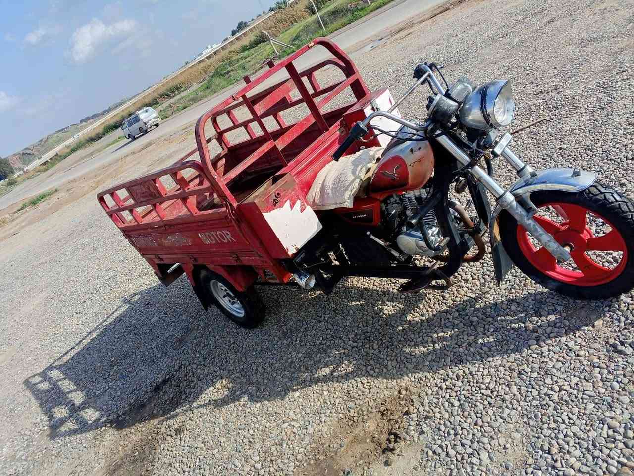 سلام عليكم ستوته للبيع مديل (22 بليته) محرك (25) ستوته مكفوله من كلشي اي نقص مابيه كهربائيات كله شغاله 
مكاني: ديالى: منصوريه الجبل (السعر خاص) 
الرقم: ‏‪***********‬‏
