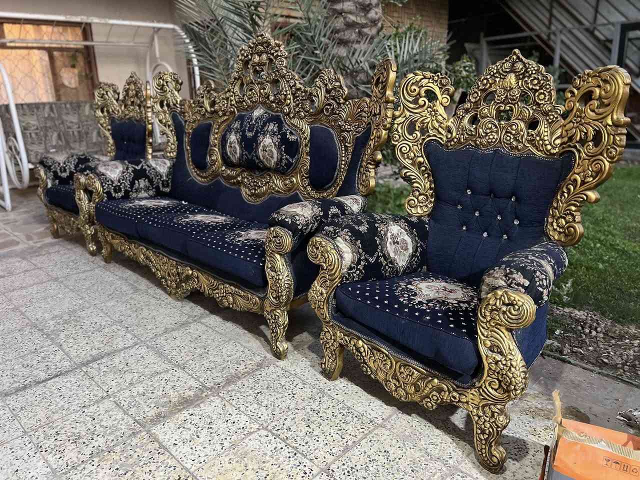 زان 10 مقاعد 
***********
