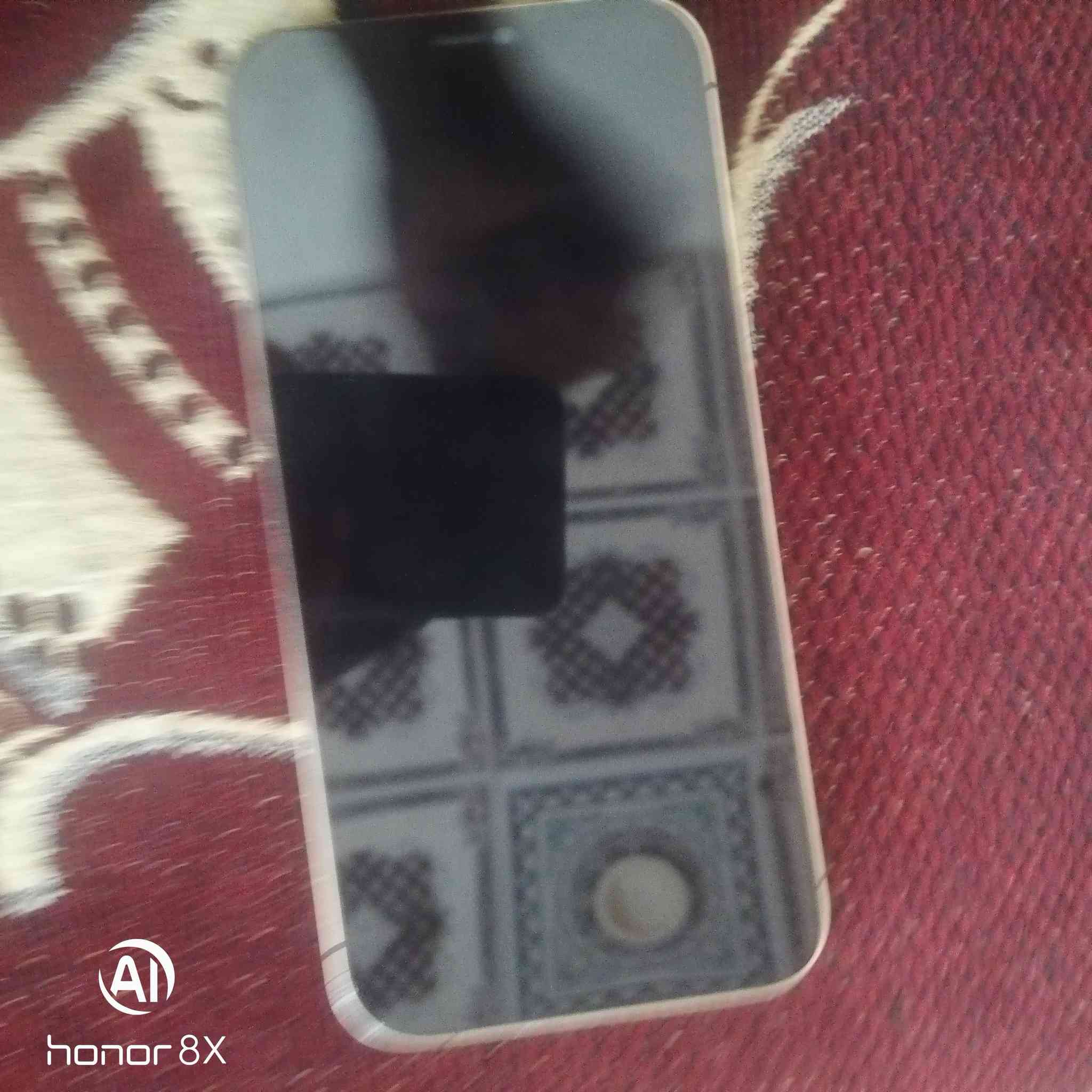 السلام عليكم ايفون 12 برو ماكس للبيع رقم الهاتف***********
