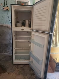ثلاجه البيع جديده شرط ثلج فول مكاني حي سلام الستفسار هاذه رقم 07823591...