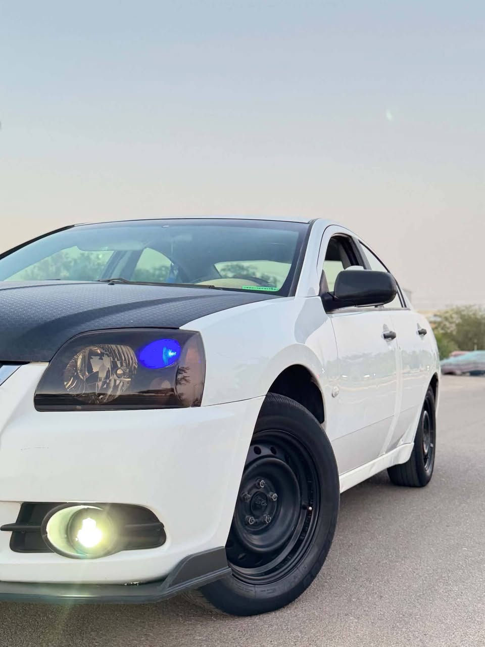 🚨 بۆ فرۆشتن 🚨یان گۆڕینەوە بە شاهینە ی مووس یان ئاڤانتی 
🔹 MITSUBISHI GALANT 2011 🔹
📍 ڕەقەمی بەغداد (سەنەوی پلاستیک)
🚗 مستەربۆشی گڵانت 2011، سەیارەیەکی زۆر پاک و جوان، 
فول جوانکاری بۆ کراوە سیاری ماڵی خۆمانە گێرو مکینە ی تە بریدبێ عیبە زۆر بە جوانی ماوە تەوە ماڵی دۆستە 
ژم ***********
