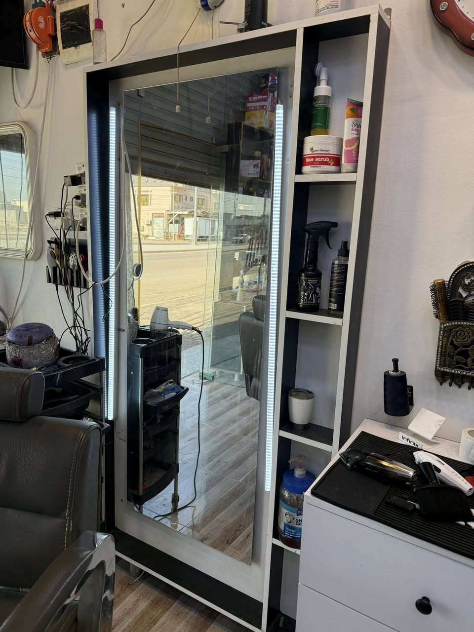 ميز مرايه عدد2 اللبيع سعر القطعه 50 الف قفله نظيفات كلش 
مكاني بصره ابي الخصيب ***********
