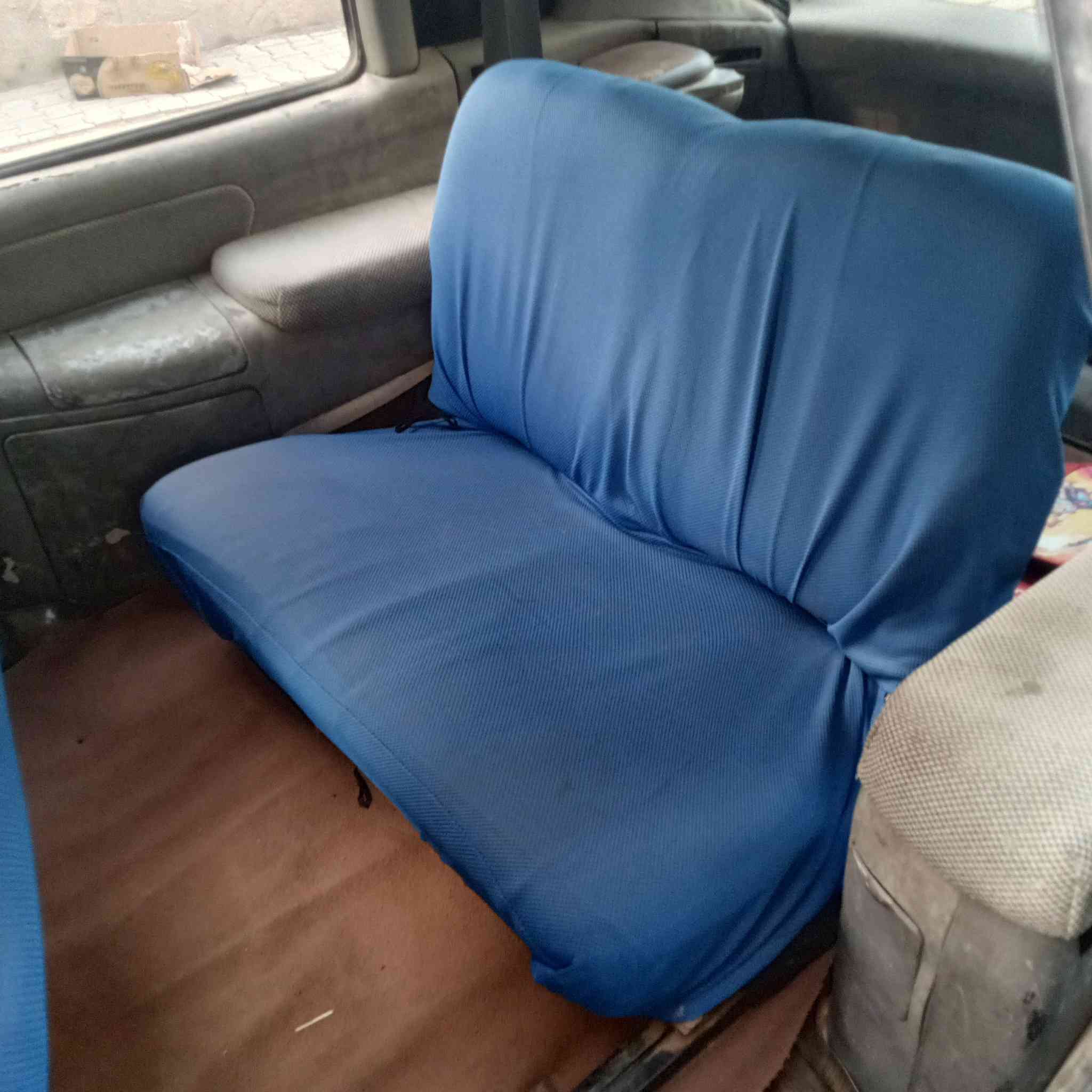 السلام عليكم ميسبوشي لانسر موديل 93رقم ديالى كير ومكينة وظفيرة وعقل جدد محورة كورلا رقم نكليزي جديد السيارة باسمنة تحويل ثاني يوم الصدر تعبان العنوان بغداد حي اور /***********///////////***********//بي واتساب السعر 22 وبيها مجال للطيبين
