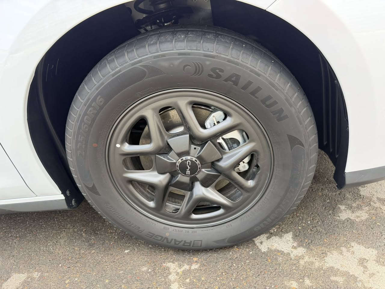 ‏سلام عليكم سيارة نظيفة أختي الزيرو 2025 ماشية 3000  // *********** ￼ المكان بغداد
