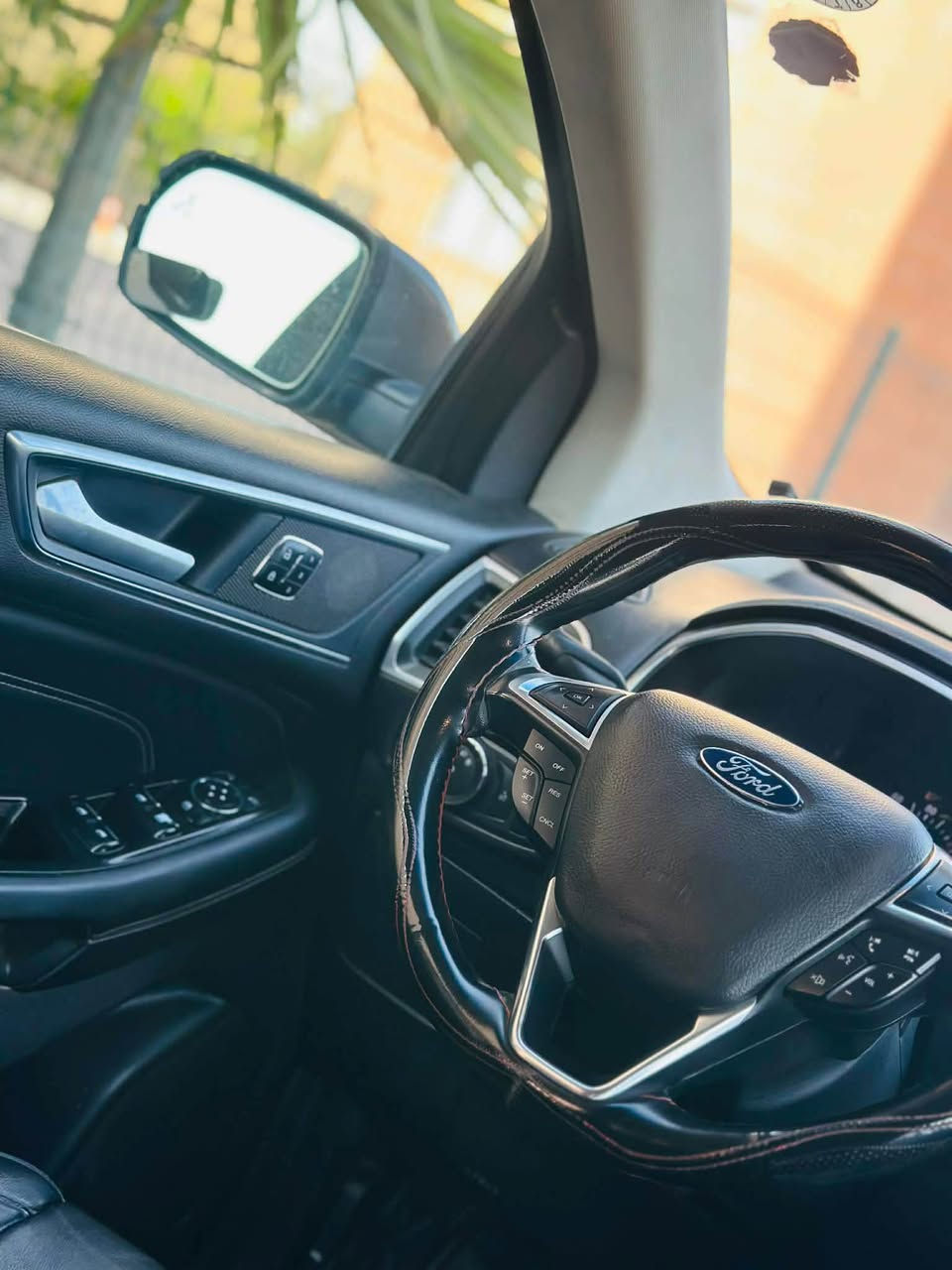 Ford edge 2017 titanium 
نرخ / 117$ 💵💵🔥🔥
1670 یەک ملیۆن و شەش سەدو حەفتا هەزار غرامە
فول مواصفاتی تیتانیۆم بەس سلاید نیە
 هەردوو گوشینی پێشەوە کارەبایی هیتەر
٣ شاشە
گوشین جلد خزن
سندوق شفت بە پێ دەبێتەوە
شغال
ئاوێنە کارەبایی هیتەر
شاشە و کامێرا
بصمە
٣ پارجەی بۆیاخە
رقم شاصی 2FMPK4K97HBB91126
٤ تایەی نوێ
***********
*********** أربيل, العراق
