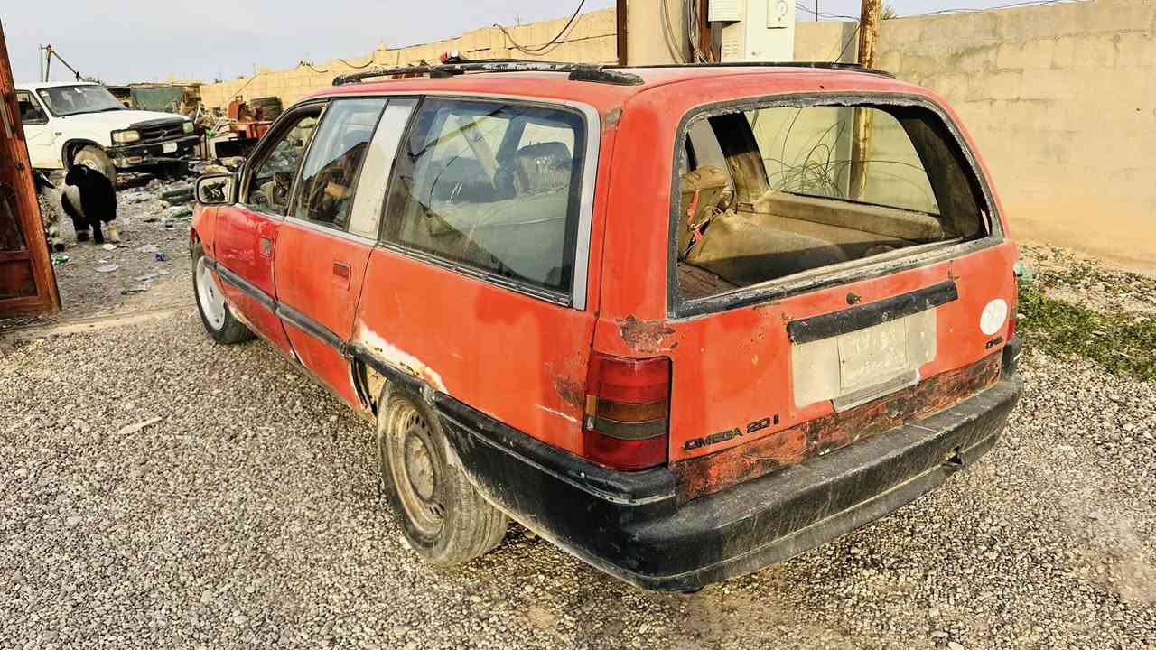 اوبل اوميگا للبيع فقط ...
شغاله نگره سلف محرك بي بخار 
السعر 7 اوراق 
المكان العلم قرية سمره 
***********
