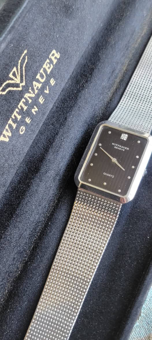 رجعنالكم بعد انقطاع طويل 
جزء مما سيعرض في بثنا القادم  يوم الخميس المقبل المصادف 
4/2 
مجموعة ساعات مميزة بين الياباني و السويسري 
البيع خلال البث المباشر يا طيبين 
للإستفسار التواصل على الواتساب ***********
