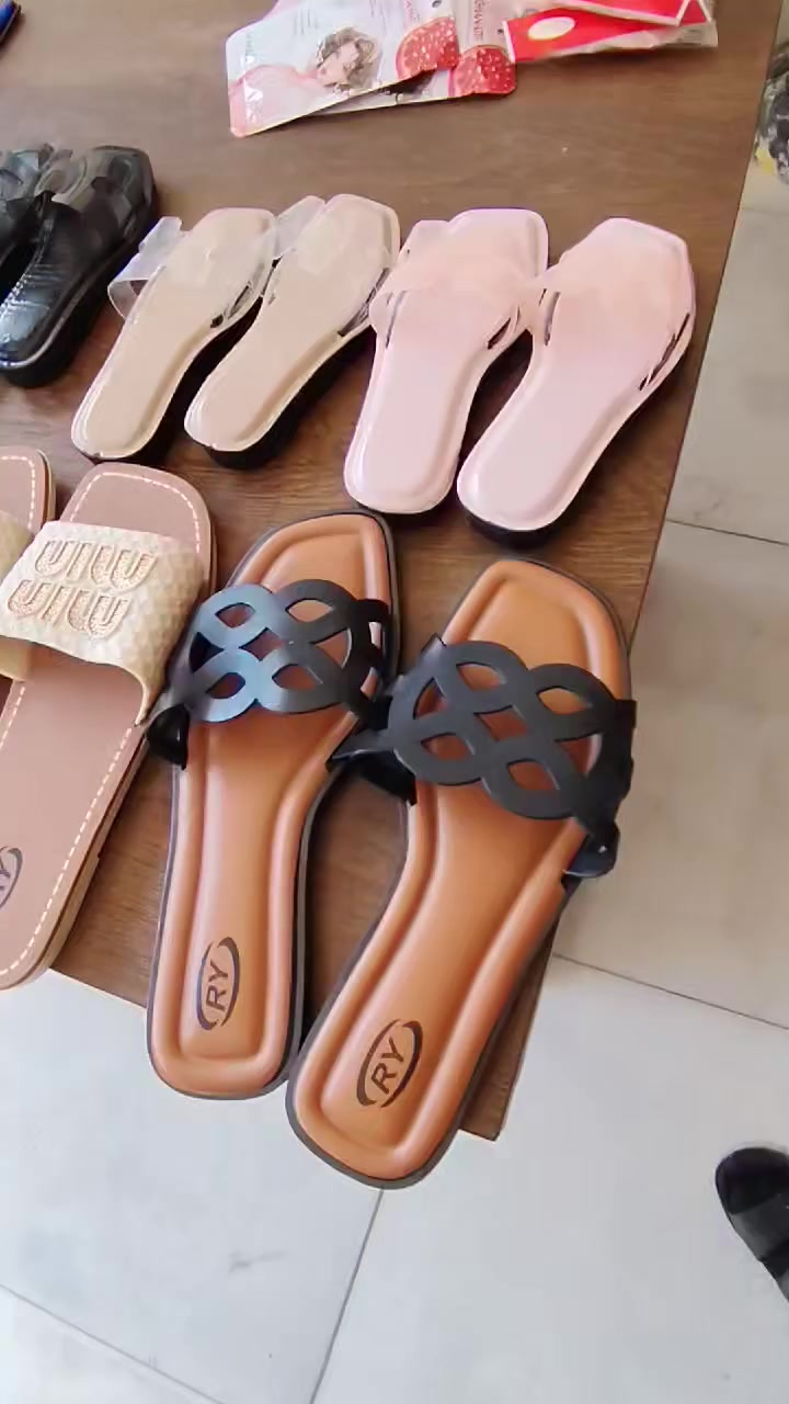 اليوم دك اشياء تخبل عنوانه حي عداي مقابل مكتبة المعلم قرب محلات بيت كضيبان متواجدين حتى بعد الفطور


**إذا كنت صاحب هذا الإعلان وتريد حذفه لأي سبب، رجاءا أرسل رسالة إلى الدعم الفني**