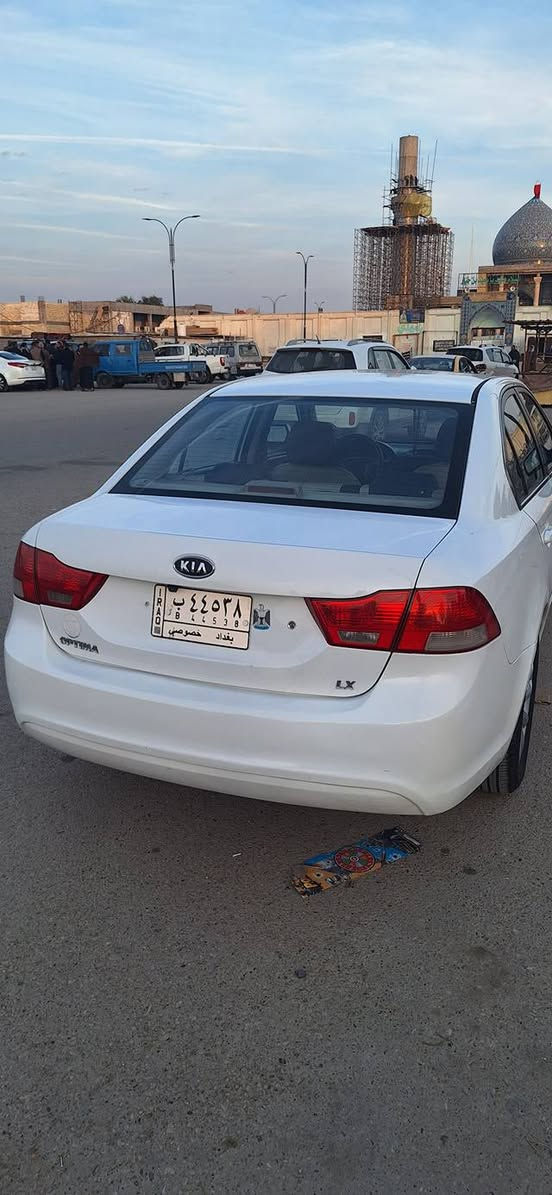 السلام عليكم كيا اوبتما خليجي موديل 2010 بيه بنيد وجاملغ انامي ومبدلات جديد وتعمير بالهلالات الخلفيه
باسمي السياره ثاني يوم تحويل
*********** المكان واسط قضاء الحي
السعر 120 وبيه مجال قليل
