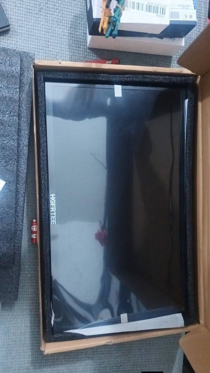 السلام عليكم حبايب شلعه ايبادات وموبايلات وشاشه كيمنك العدد تقريبا 50 الئ 60 قطعه متوفر جمله كلهن سوه ومتوفر مفرد قطع اي استفسار مراسله واتساب ‏‪***********‬‏
