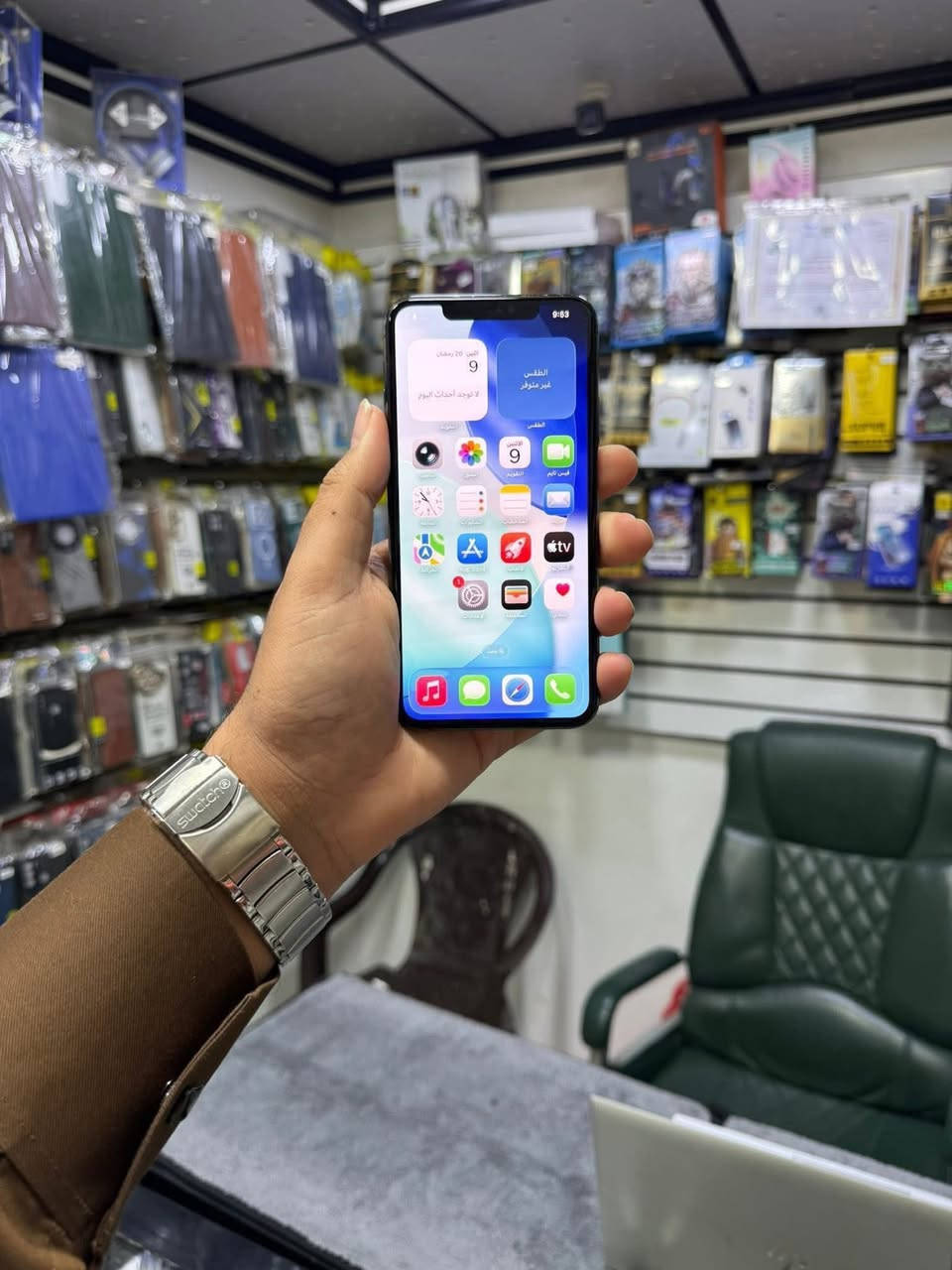 للبيع فقط
11 برو ماكس 

جهاز نظيف وشرط كلو شغال مبدل ظهر ليزر فقط والباقي شرط 

ذاكرة 256 

بطارية 87‎%‎

تك سيم 

نموذج M

شراي تعال خاص او اتصل 

***********

***********

سعرو 325
