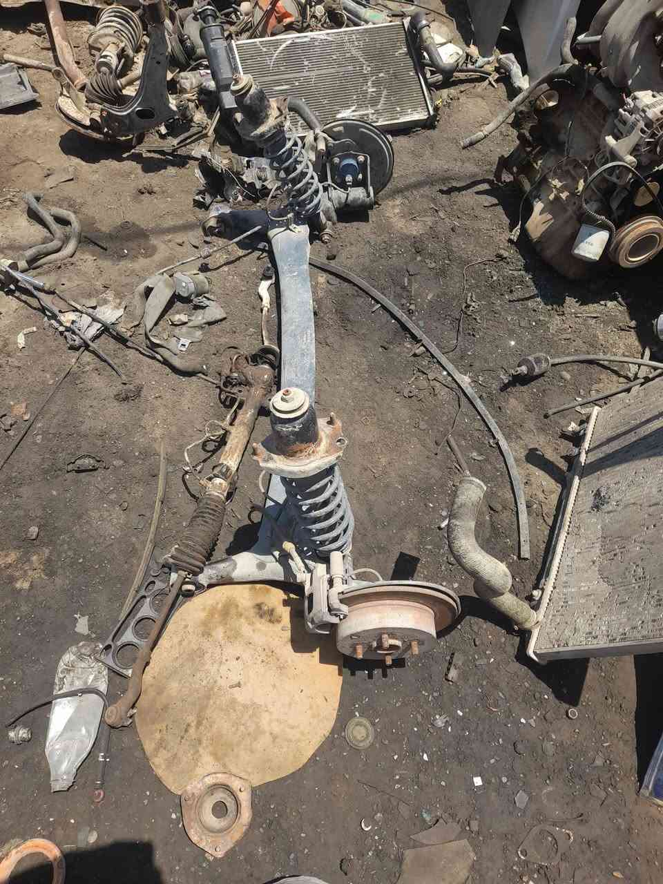 يا الله سلام عليكم من رخصت لدمن المحترم خوان عندي غراض ليفان ٦٢٠ دشبول وكشن سايق ومكينة ١٨٠٠ وهوزن خلفي  وصطاب كسن مامي وجنطة لون بيض مكاني مشروع المسيب شارع ابو جاسم تصال ***********
