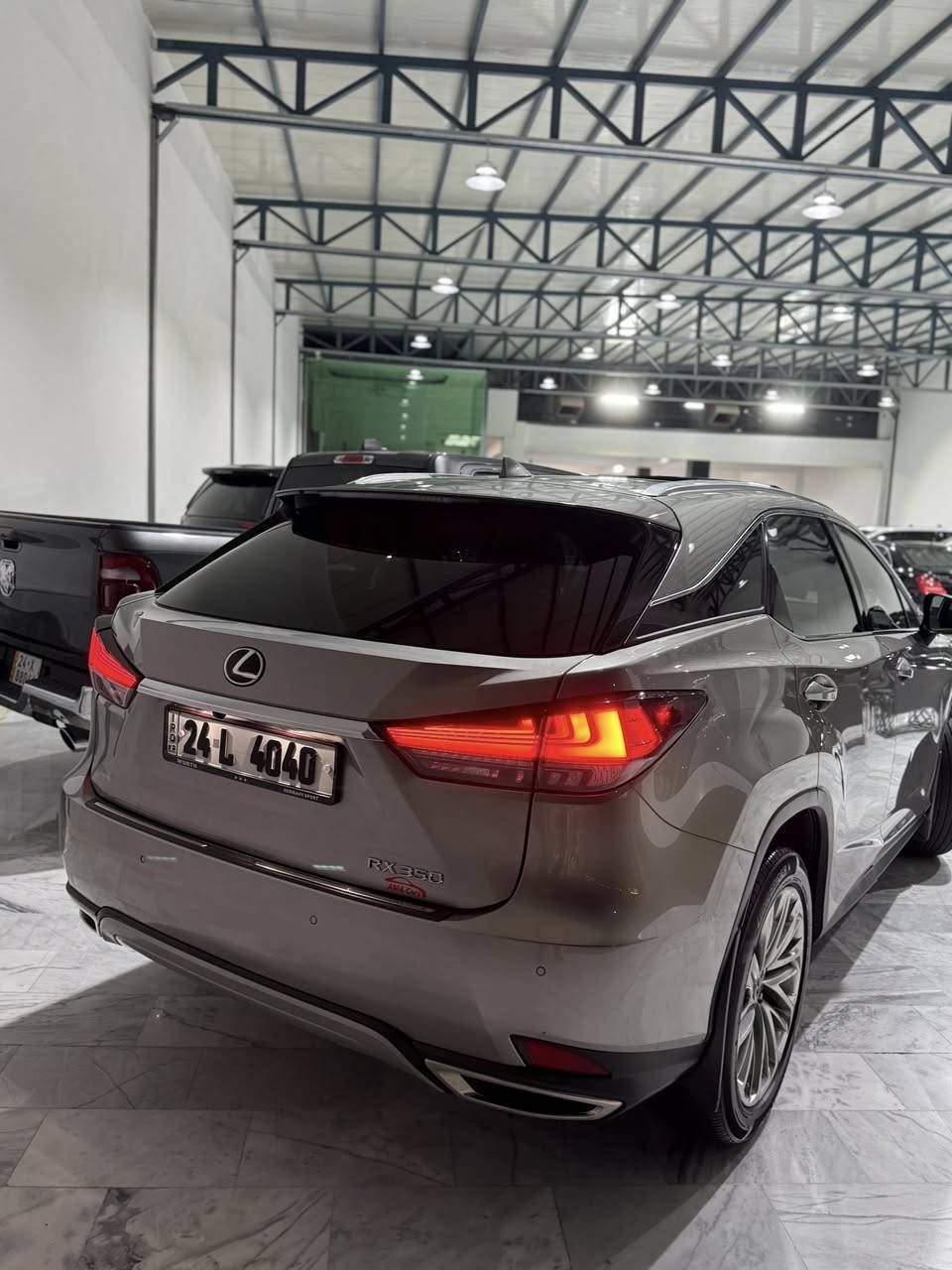 لكزز RX 350 2021
Full مواصفات 
السياره كلين 

ماشيه47.000m
بانوراما 
داتا شو 
كشنات تبريد وتدفئه 
كشنات ميموري وكهرباء
لايت 3 عدسات 
صندوق كهربائي
وضعيات قياده  سبورت  وايكو ونورمال 
شفتات ستيرن 
رادار امامي خلفي 
نقط عمياء 
تحديد مسار 
كيج الكتروني 
اوتو هولد
هاندبريك بصمه 
وبعد بيها مواصفات 

السعر.365$  ومجال بسيط 

السياره لوك جديده 
وشايف خيرها للي ياخذها 

مكان دهوك 
***********
واتساب
