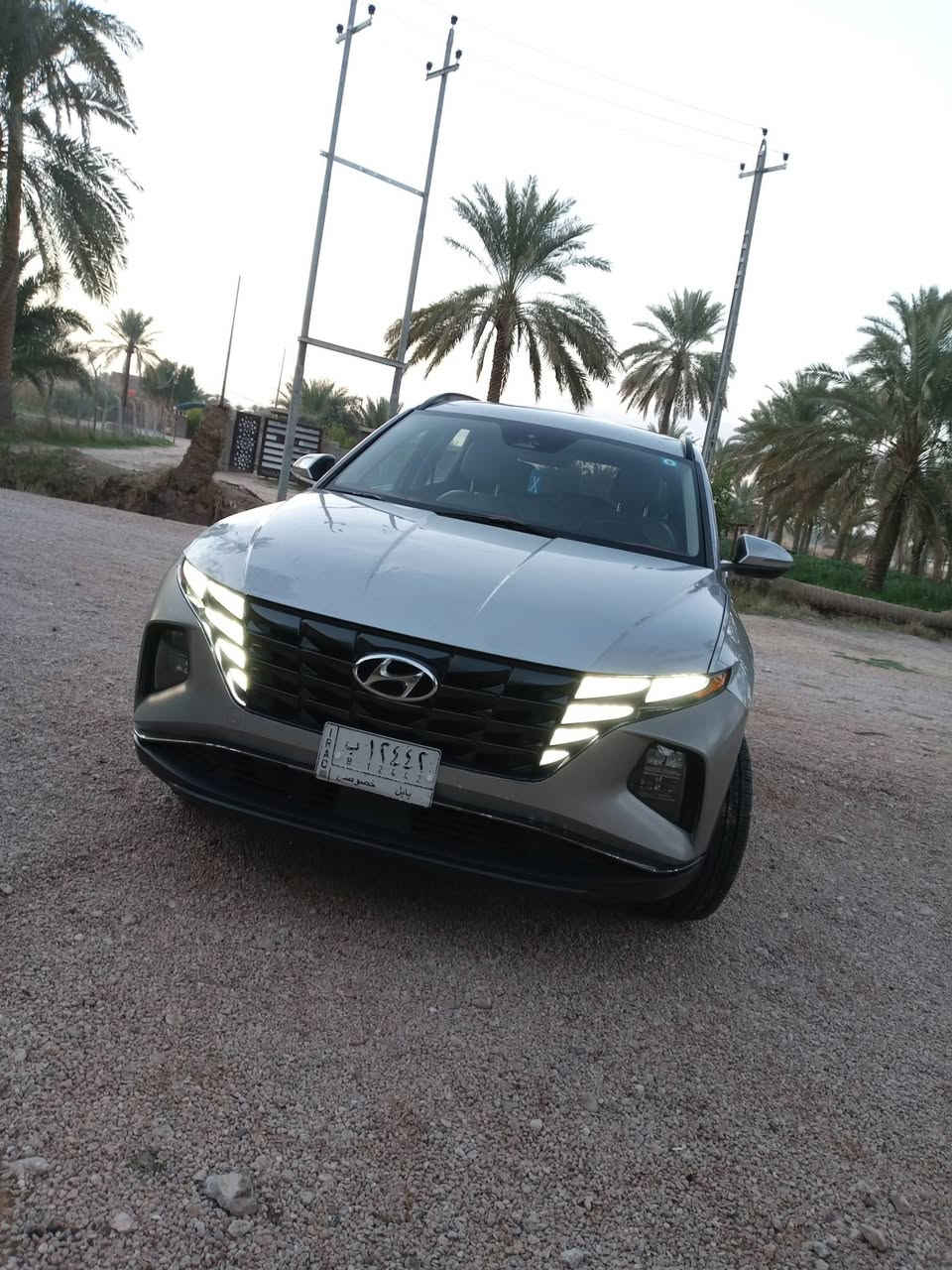 السلام عليكم ورحمه سياره توسان موديل 2022 وارد امريكا مكفوله بيه بس بخشم الجالغ مقدار شبر بل بنيد فقط والبا قي مكفول من ضربه محرك 20500 فول مواصفات بصمه شاير بل مري كشنات تدفئه تبريد تشغيل عن بعد المكان بابل محاويل رقم الهاتف***********14
