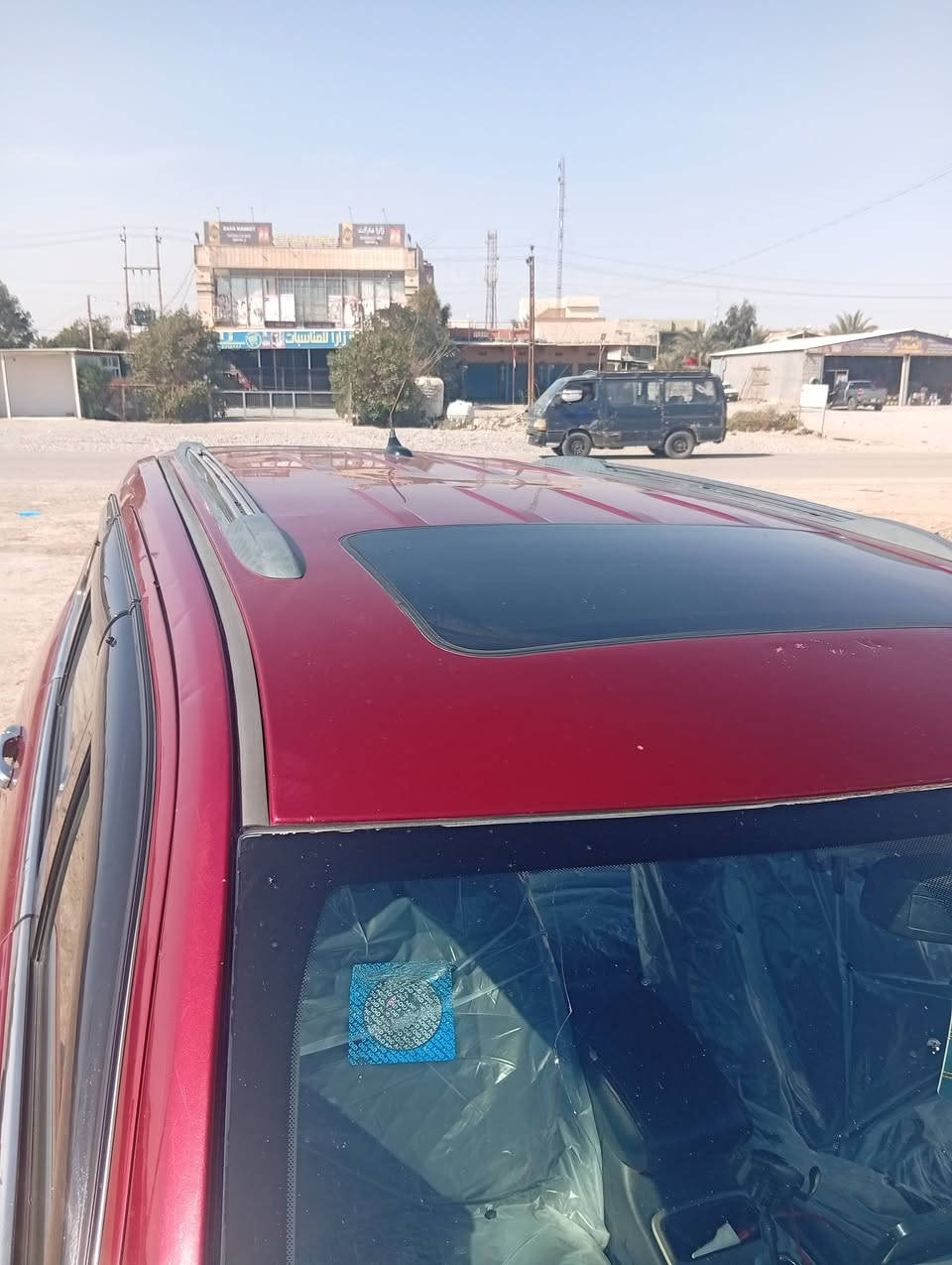 2012فقط للبيع 3قطع صبغ بدون حادث داخلي السعر 155وبيها مجال قليل الطيبين مكان السياره ديالى شهربان 
رقم الهاتف ***********
