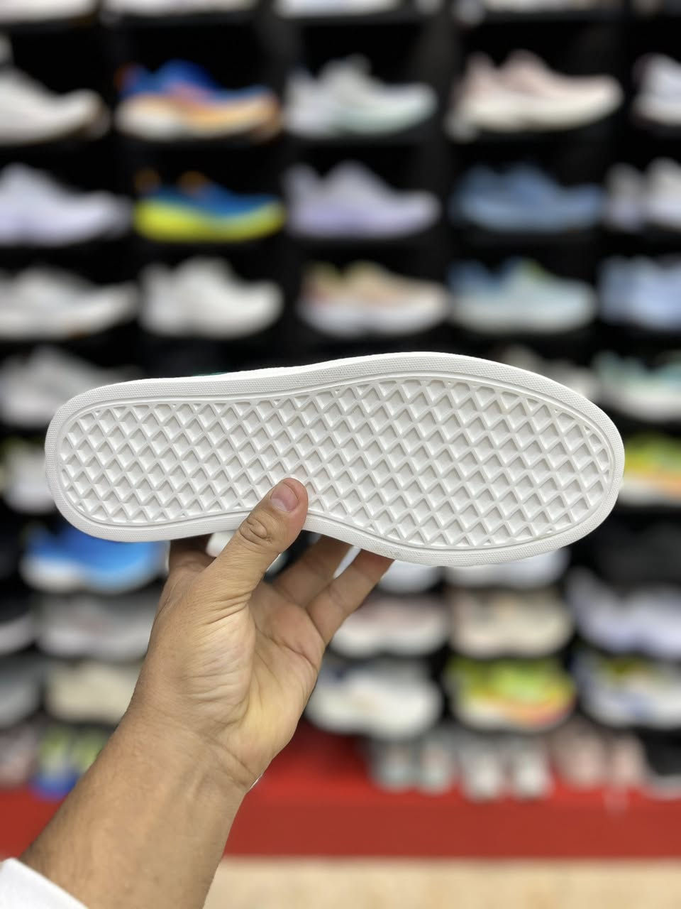 تحفه
طبي خفيف
قياس 40
السعر 10

العنوان النجف ملحق الروان 
توصيل 🚚 محافظات 6 داخل النجف3 
*********** واتساب
