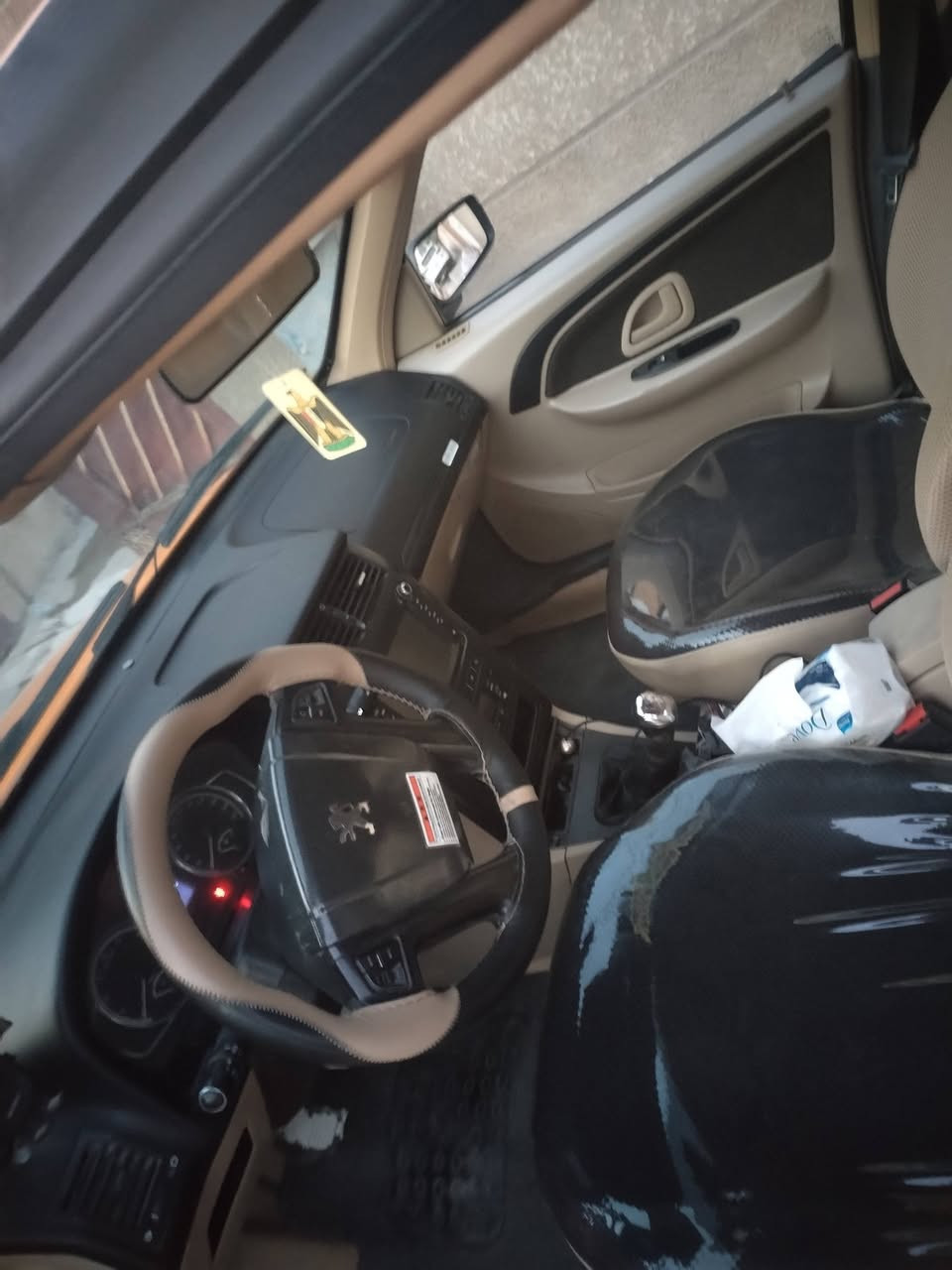 سلام عليكم بيجو بارص ٢٠٢٣.رقم بغداد حره تحويل ثاني يوم سونار مجود كفاله مكاني المشتل رقم *********** السعر ٧٥
