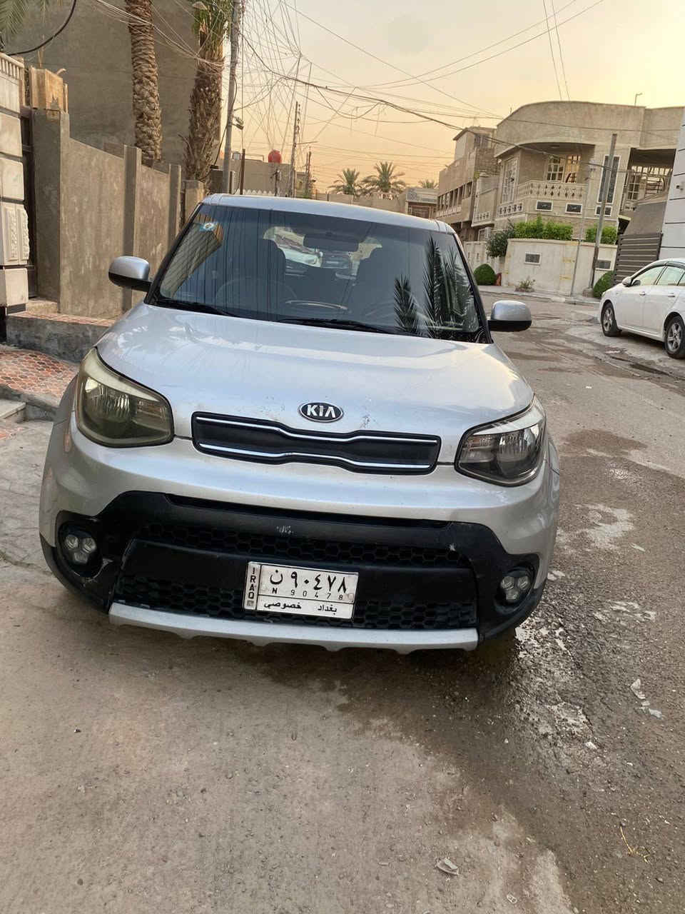 كيا صول 2019
رقم بغداد 
السيارة جاهزه من كلشي 
ماشيه 86
محرك 1600 
صور الحادث بالمنشور 
مكاني بغداد الشرطه الرابعه 
السعر 105 ورقه 
*********** 
***********
