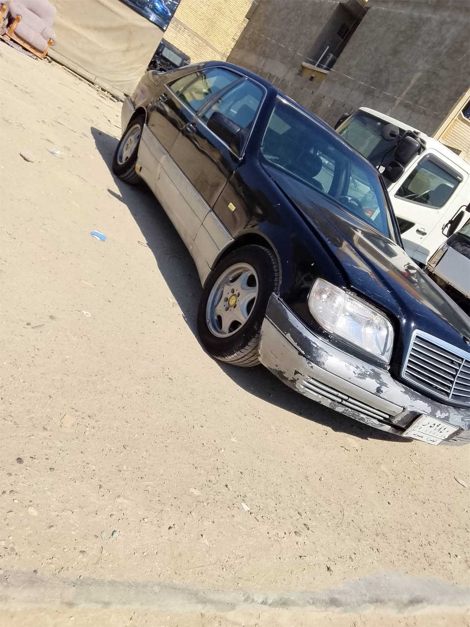 السلام عليكم مرسيدس شبح للبيع نظيفه رقم بصره سنويه جديده مكان بغداد ***********
