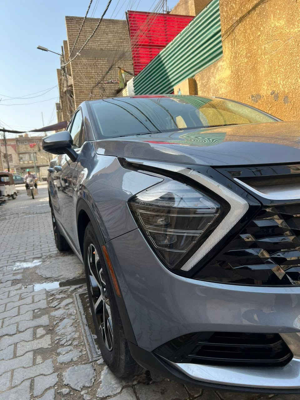 للبيع سبورتج  2025‪
رقم بغداد  سنوية جديدة هزة جديدة دخلت للعراق قبل أسبوعين السيارة بأسمي ماشية  7 الاف كيلو  فقط قابل للزيادة  لون بحري   بجم كبس خلفي كبس بدون ضرر نهائي 
 فئة EX  (فول عدا فتحة السقف)
وارد امريكي 
شاصي طويل : (الحجم الكبير)

 ————————————
الحادث :  
♻️ بدون تبديل  / بدون ايرباك ♻️
رصعه بالجاملغ الايمن( تعدلت بارد وتم صبغها شبرين  فقط) لاغير (شرط السونار) 
المواصفات : 
♦️محرك 2500 سمارت♦️بصمة تشغيل + بصمة ابواب♦️كشنات جلد بالكامل اسود♦️شاشه ديجتال كبيره متصله وعداد الكتروني♦️رادار امامي +جانبي + خلفي ♦️كامره دواره + كشن كهرباء ♦️شحن لاسلكي+ قياده اليه ♦️اضويه ليد امامي وخلفي ♦️ويل كب حجم 19سبورت +اشاير بالمري♦️جميع الايرباكات سليمه♦️ماشيه 5الاف  فقط وبعدها على مشي امريكا ♦️فور ويل دبل اكسل+ نظام خرائط ♦️حساسات خلفيه + 4 انظمة قياده♦️تدفئه بالكشنات
————————————
اخوان السياره جديده بمعنى الكلام وجاهزه من جميع النواحي برغي مابيها نقص ( واي شي ممأشر بالدشبول )
للتواصل ***********
#السعر 225‪ وبيها مجال
