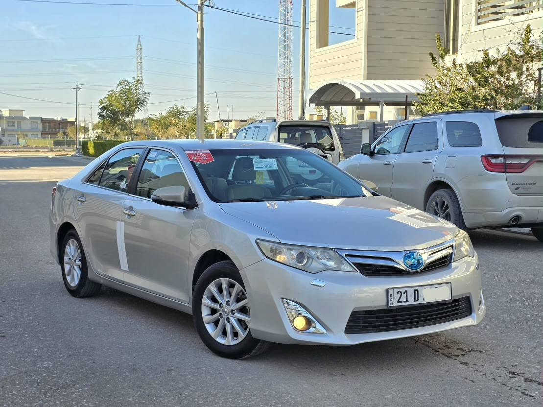 كامري 2015 خليجي شركه ✅
سياره مكفوله كفاله عامه بدون صبغ و بدون تبديل
محرك 4 سلندر 2500 شرط برغي ممفتوح منه 
رقم سليمانيه الدولي مجدد بأسمي
سياره خليجيه داخل بيجي 
تبريد مركزي قطعتين
شاشه تاب و كامره خلفيه
حساسات خلفيه ويلكب بلادي
تبريد لمس دبل كير اوتو وعادي
تخم تاير جديد صدر امامي خلفي جديد

سياره جديده كلش ومابيهه اي نقص و على وضع الشركه 
السعر 144 ورقه وبي مجال بسيط / عنوان خانقين 
*********** خناقين, ديالى
