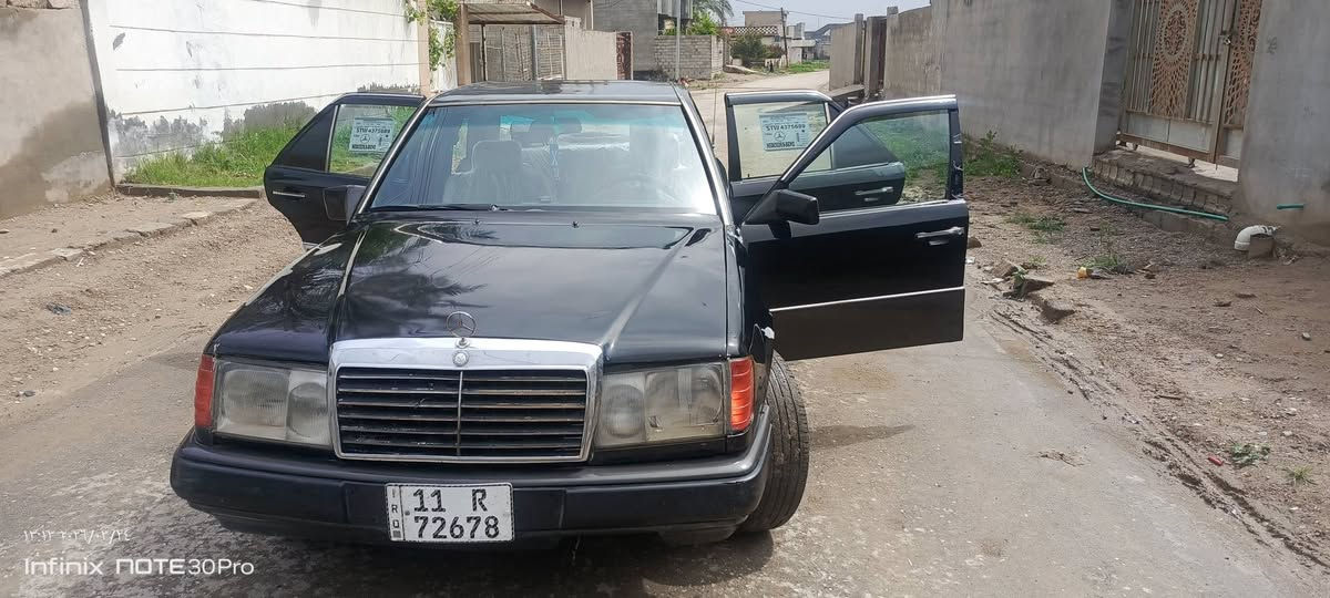 للبيع مارسدس موديل 92  كير ومكينه شرط كفاله تبريد شغال كهربائي كلها شغاله ادامه كامله من فيت بم واكسل جديد وصدر خلفي وامامي جديد تخم تاير جديد بخصوص قواعد الدبلات معمرات السياره رقم انكليزي بشرط التحويل لحد 31هزه جديده السياره باسمي السعر 52 وبيها مجال مكانها ديالى المقداديه***********
