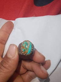 عقيق يماني ٢٢ • فيروز نيشابوري ٢٣ • صياغة صب ثقيل