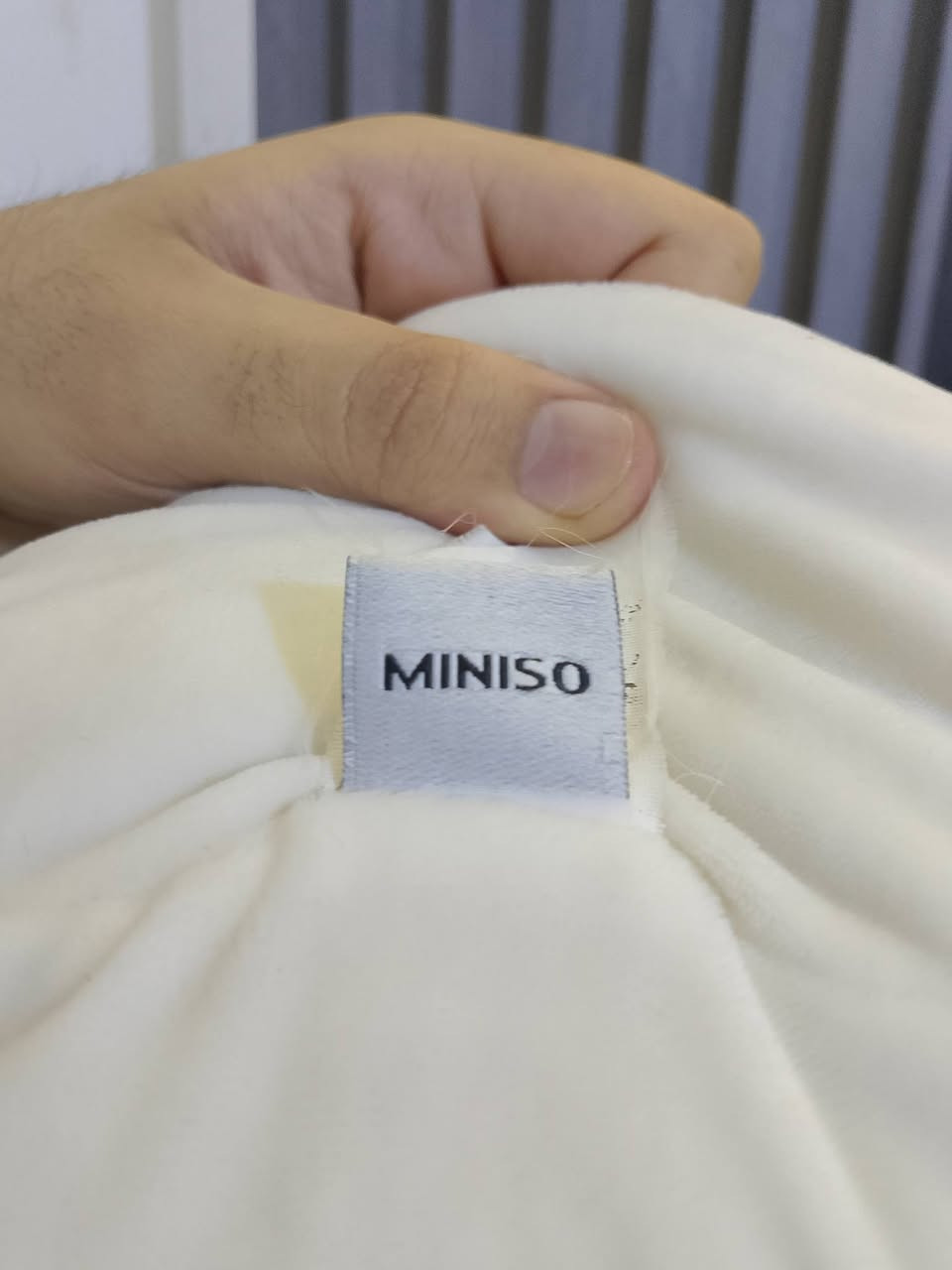 دب ثلجي أصلي متوفر للبيع السعر 15 الف و متوفر توصيل 
أصلي من MINISO


**إذا كنت صاحب هذا الإعلان وتريد حذفه لأي سبب، رجاءا أرسل رسالة إلى الدعم الفني**