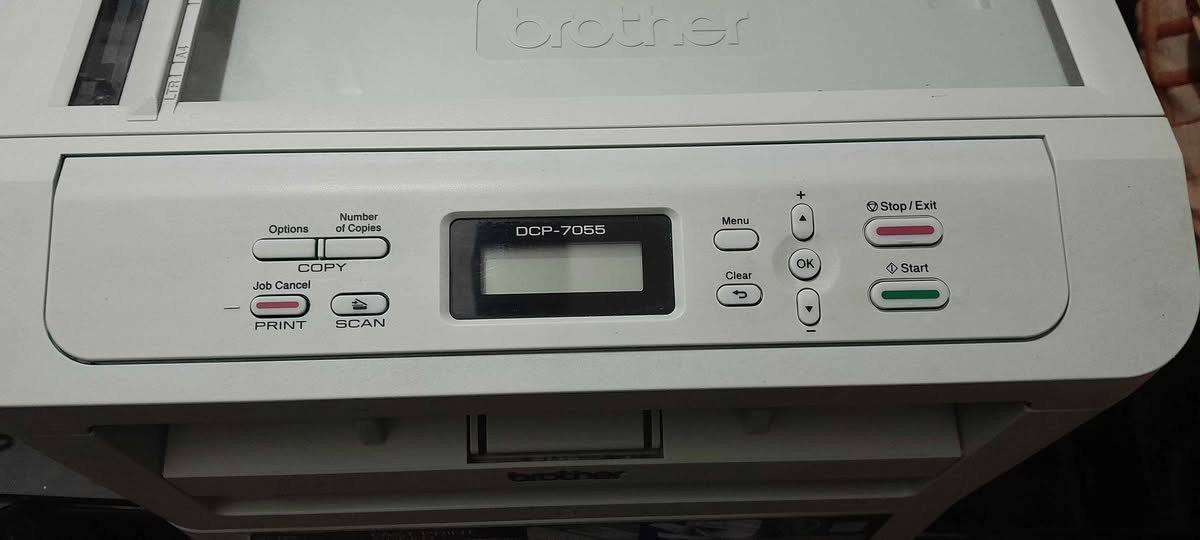 للبيع طابعة براذر DCP_ 7055 ليزرية ( ابيض واسود ) 
بحالة ممتازة 
السعر ١٠٠ الف 
موبايل ***********  كركوك كركوك, العراق
