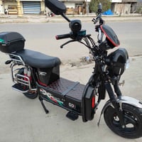 للبيع دراجه شحن نضافه فول بصمه تشغيل عن بعد جهاز إنذار مانع للسرقه الس...