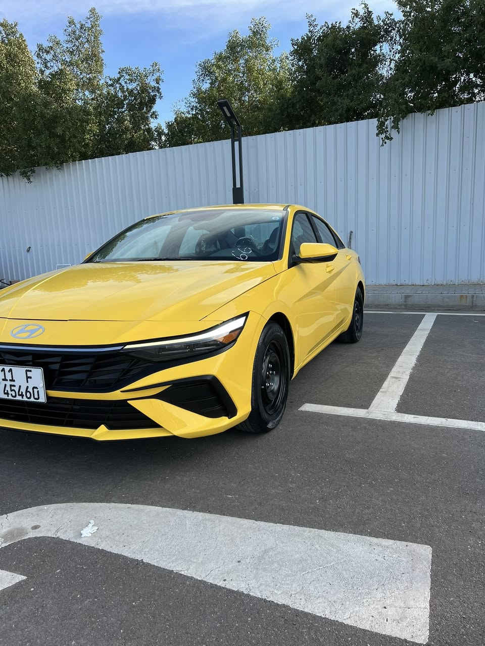 السلام عليكم
هونداي النترا 2024

رقم بغداد تكسي 

تحويل مباشر

بانزين + غاز 

وارد امريكي

حادثه جاملغ خلفي بسيط 

بدون دواخل بدون حوض بدون ايرباك 

ماشيه : 29 ميل

سيارة نظيفة جداً بوضع شركة 

كفاله حتى من شخط 

 المواصفات

محرك ٢٠٠٠ دوش

رادار أمامي 

رادار خلفي 

رادار جانبي 

اضوية زنون بلادي + لد نهاري

تحديد مسار 

مثبت سرعة 

توقف ذاتي 

مانع اصطدام 

شاشة تدعم ابل كار بليّ واندرويد 

كامره خلفية دوارة

حساس امامي 

حساس خلفي 

تحكم ستيرن جهتين

السعر: 177$ وبيه مجال بسيط

للاستفسار: ***********

مكان سيارة : بغداد حي التجار
